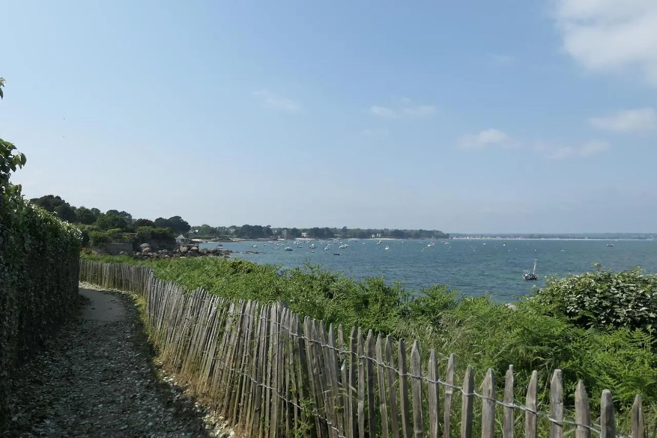 L Appart' Mer - Centre de Beg Meil - 2 min à pied de la mer Apartamento Fouesnant