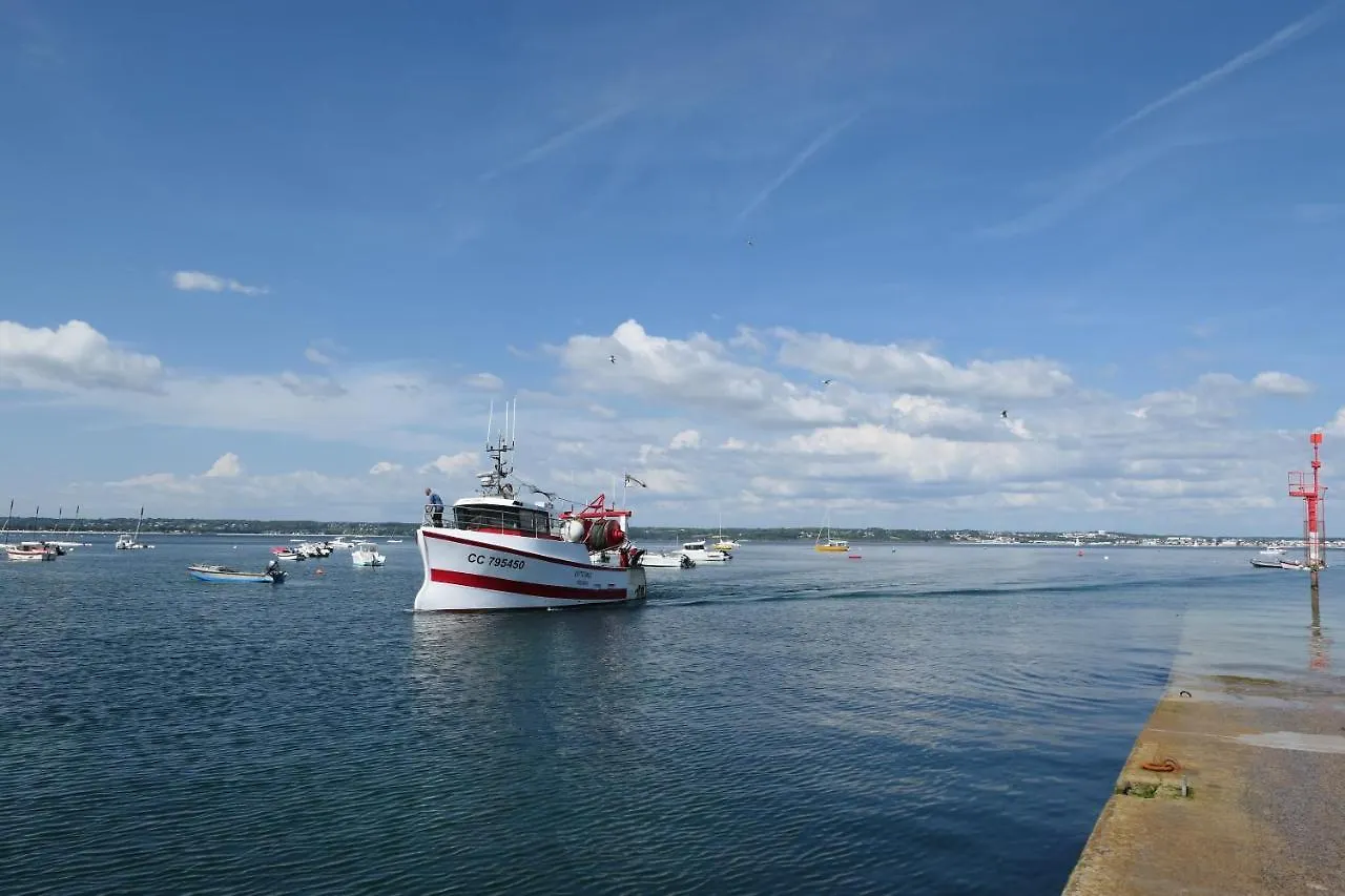 L Appart' Mer - Centre de Beg Meil - 2 min à pied de la mer Apartamento Fouesnant 0*,  França